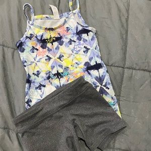 Kids Ivvia top size 6 with champion bottoms S (6)